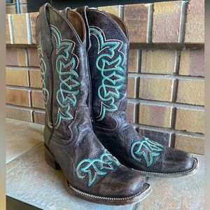 Circle G by Corral Embroidered Brown and Turquoise Western Boots L5640